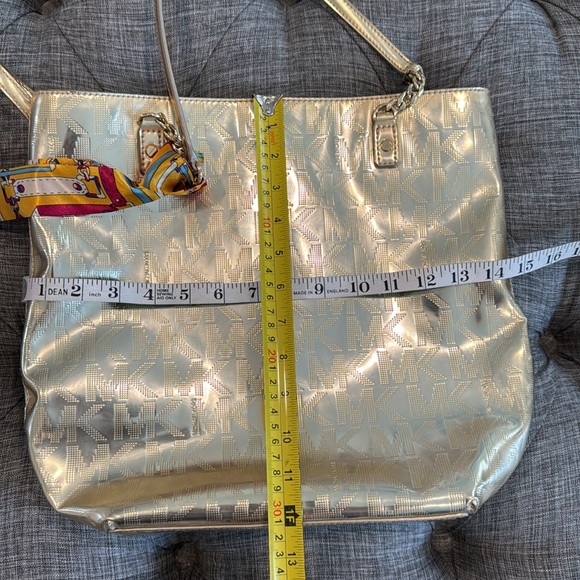 Michael Kors Bag Jet Set Metallic Gold Tote - Picture 17 of 17